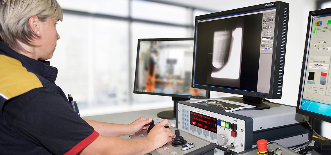 X-ray and CT tyre analysis