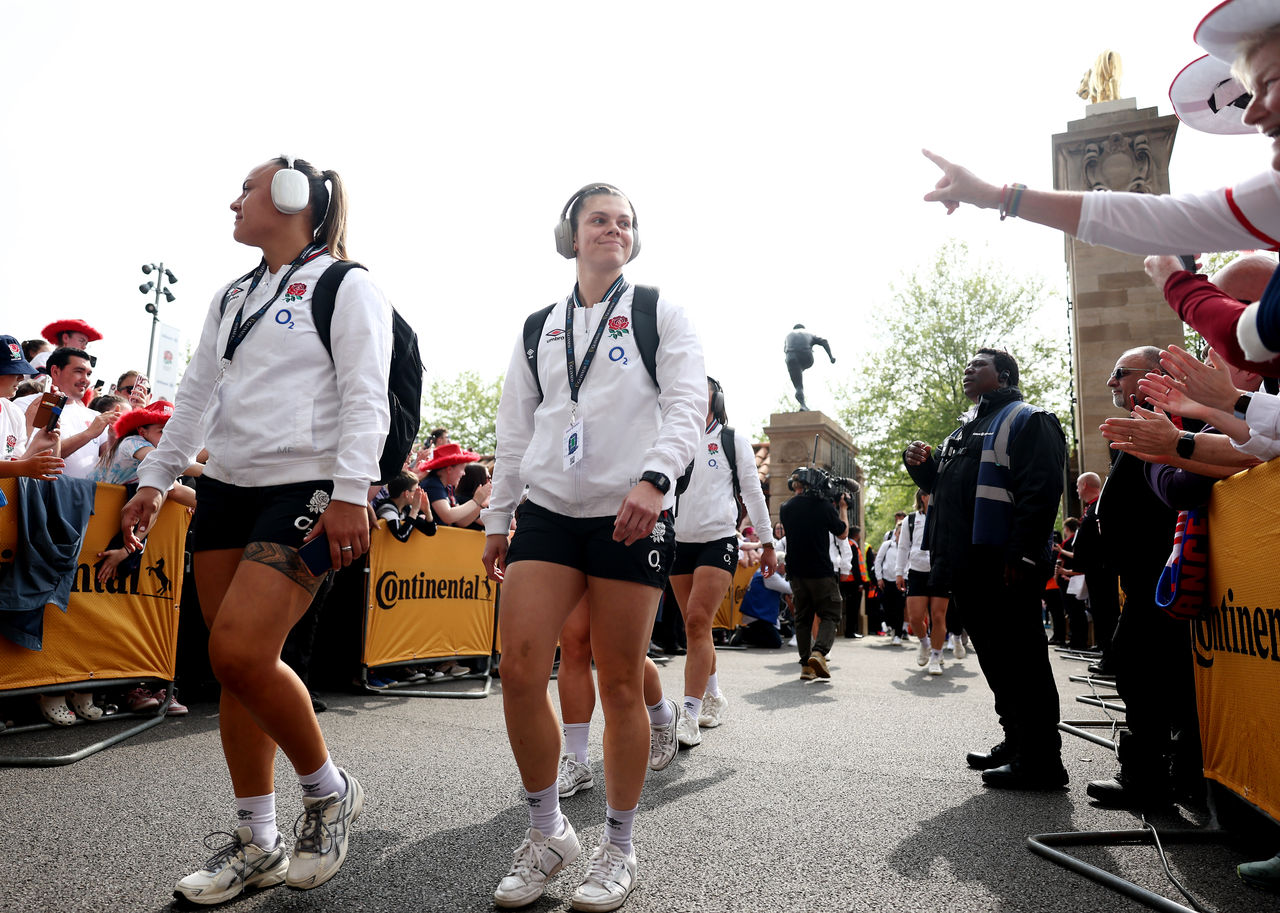 2212096335 LONDON, ENGLAND - APRIL 26: Helena Rowland of England arrives ahead of the Guinness Women's Six Nations 2025 match between England veand France at Allianz Stadium on April 26, 2025 in London, England. (Photo by Alex Davidson - RFU/The RFU Collection via Getty Images)